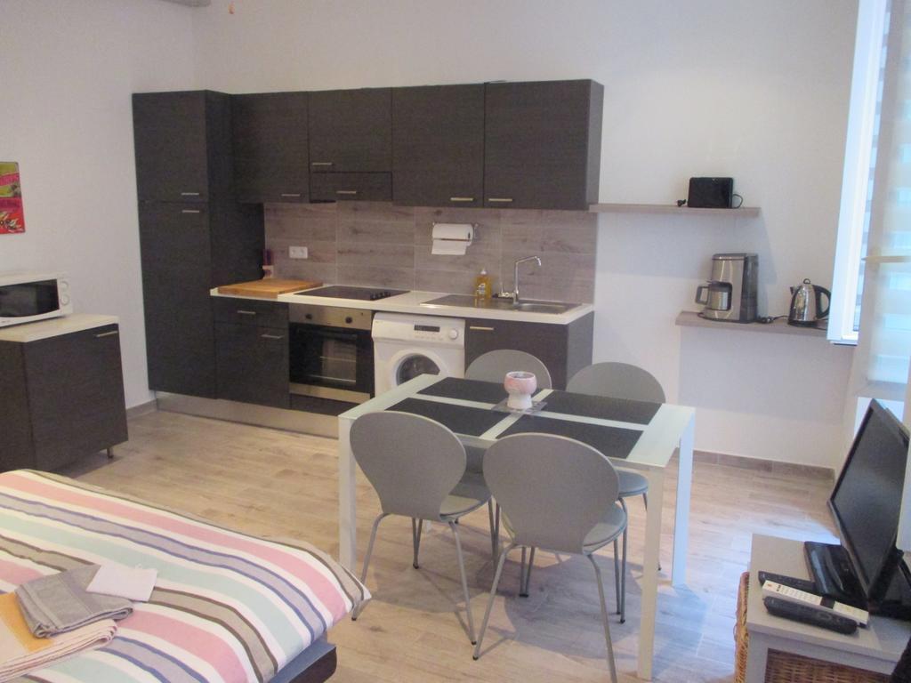 Nice Studio Old Town Sea Side Room photo